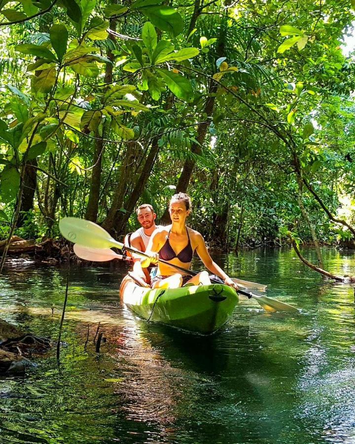 K-Bunk Aonang Center Hotell Ao Nang Exteriör bild