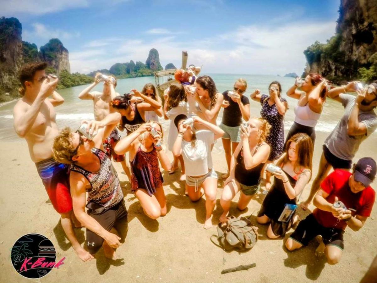 K-Bunk Aonang Center Hotell Ao Nang Exteriör bild