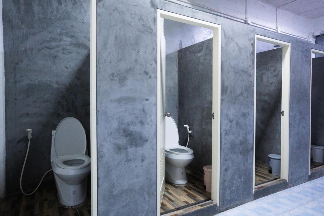 K-Bunk Aonang Center Hotell Ao Nang Exteriör bild