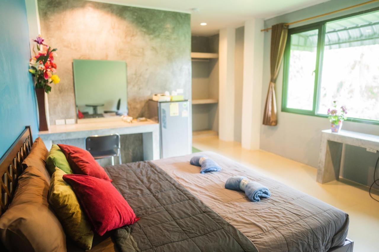 K-Bunk Aonang Center Hotell Ao Nang Exteriör bild