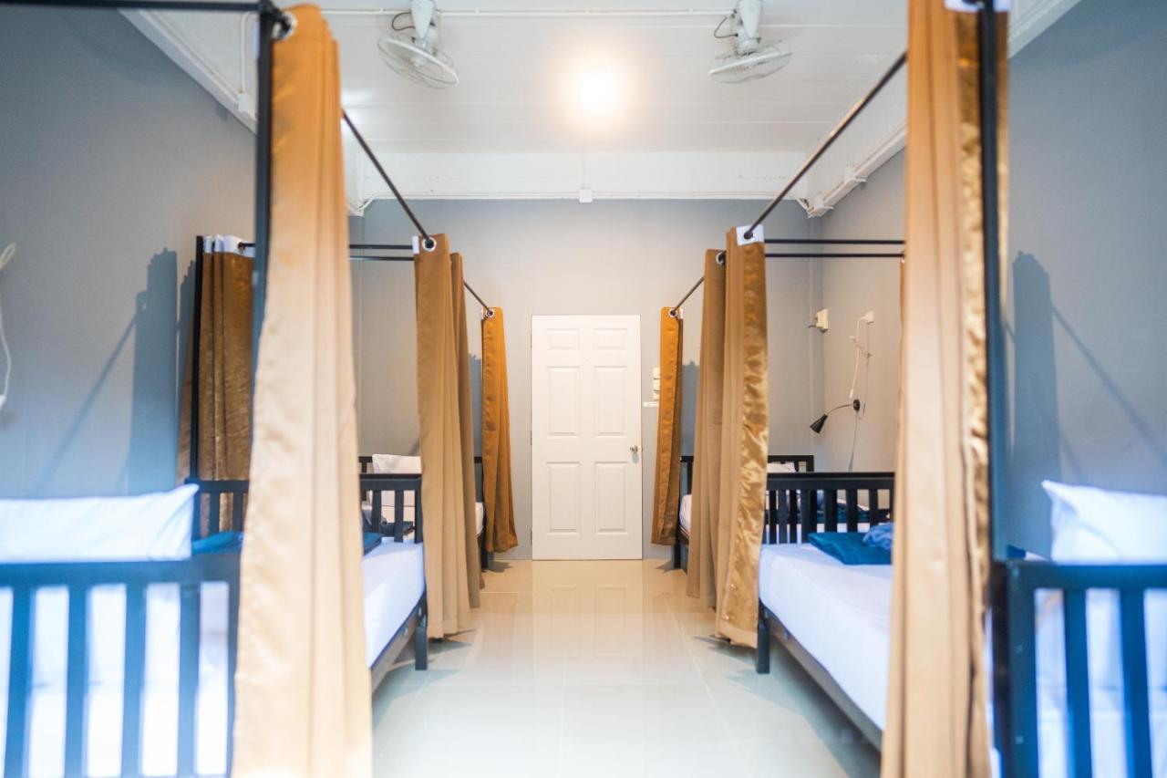 K-Bunk Aonang Center Hotell Ao Nang Exteriör bild