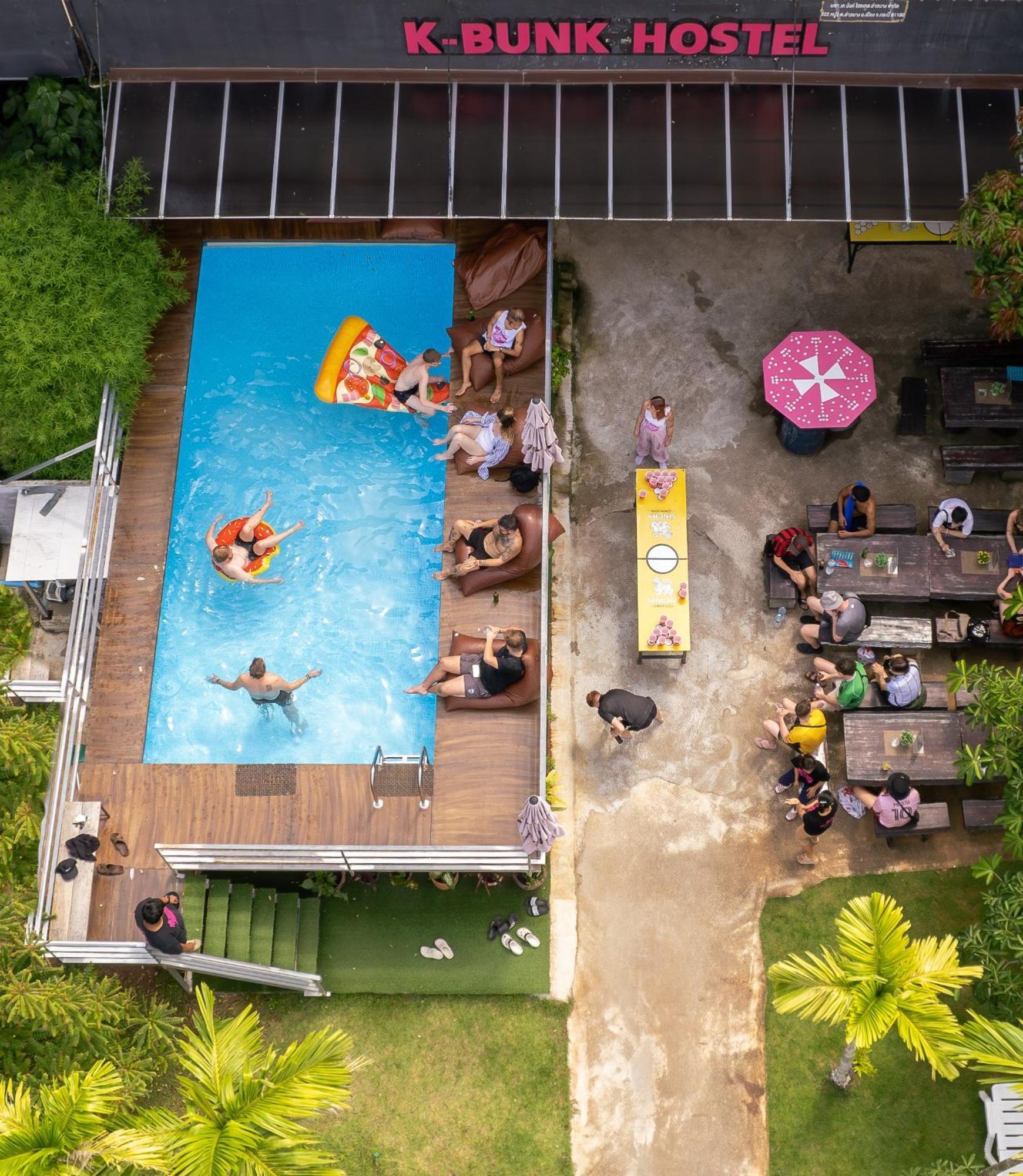 K-Bunk Aonang Center Hotell Ao Nang Exteriör bild